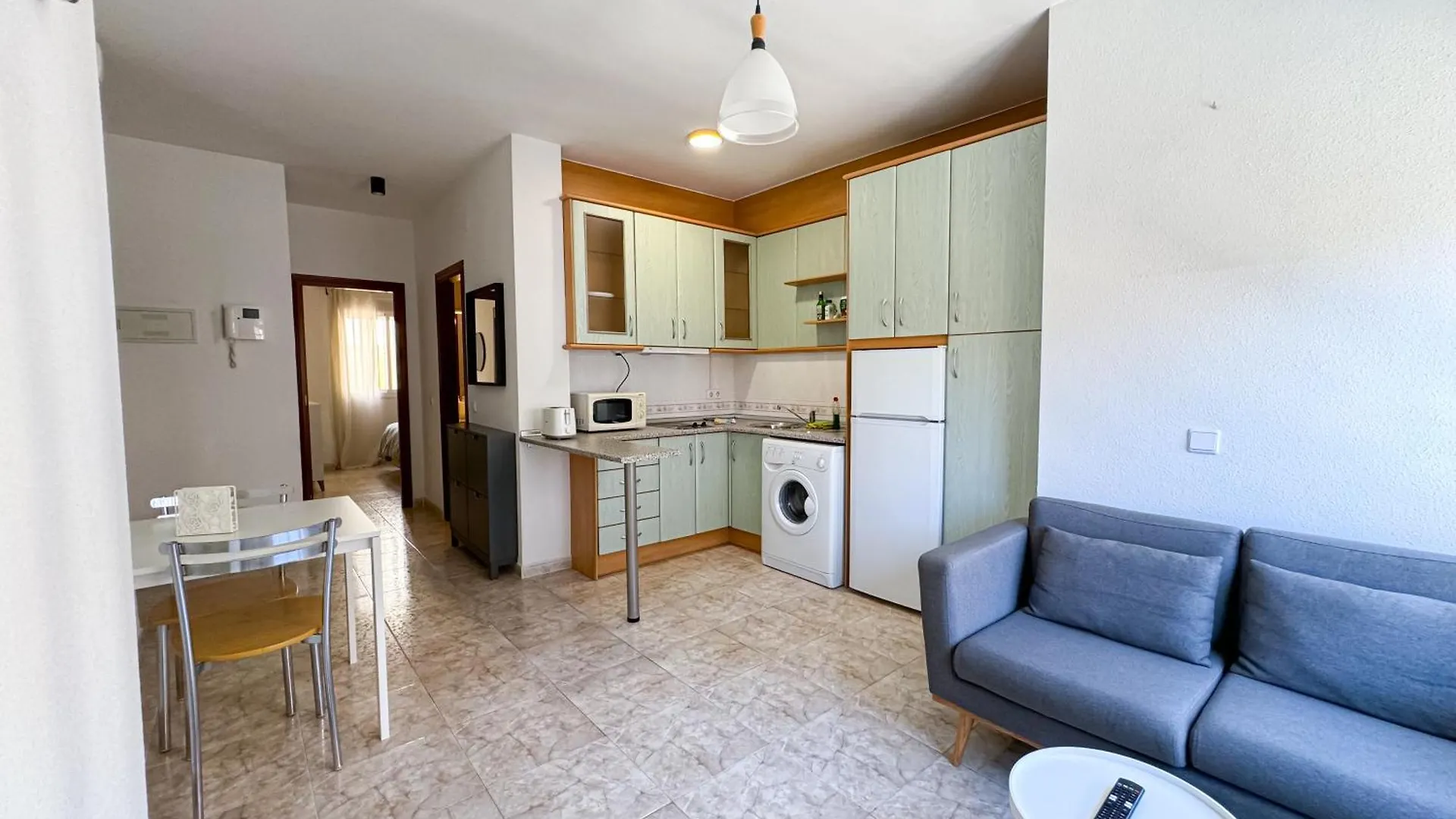 Quiet And Central Malaga Apartment
